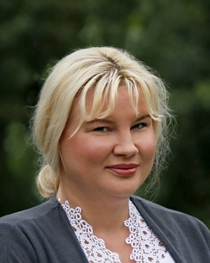 Nina Mav Hrovatová