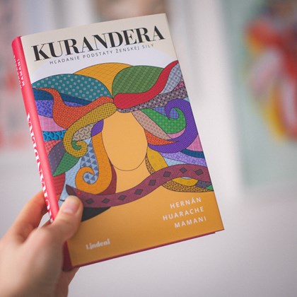 Spoznajte tajomnú ženskú energiu vo svetovom bestselleri Kurandera