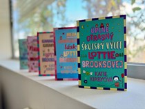 Sherlock aj Lottie Brooksová sa vracajú
