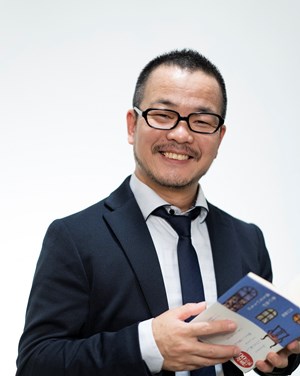 Tosikazu Kawaguci web.jpg