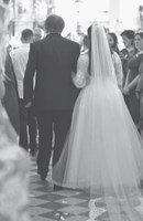 0068849230_ZBOK005952_cerne-na-bilem-lis